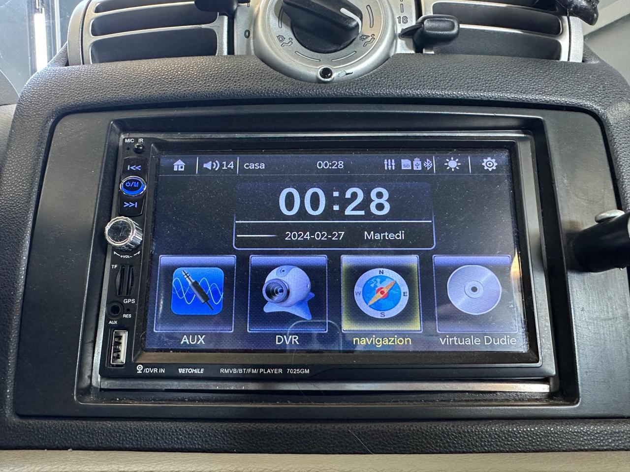 Smart ForTwo 1000 52 kW MHD NAVI-PELLE