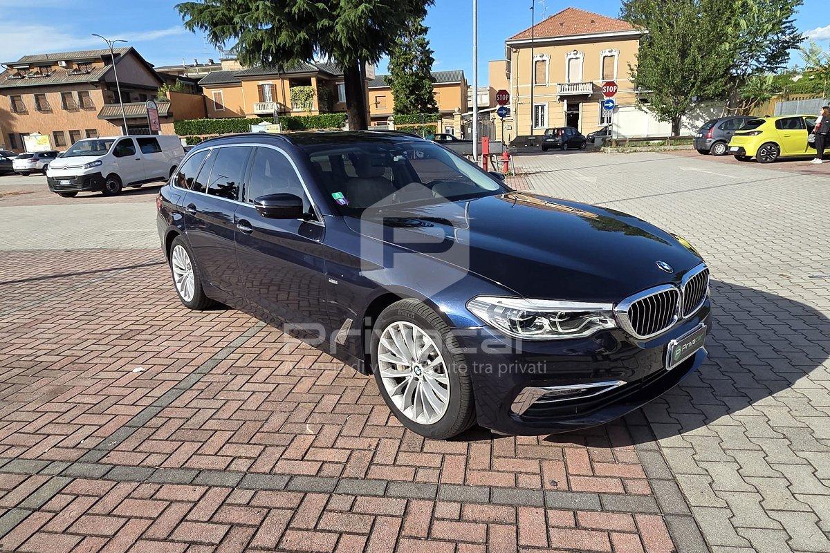 BMW 530d xDrive 249CV Touring Luxury