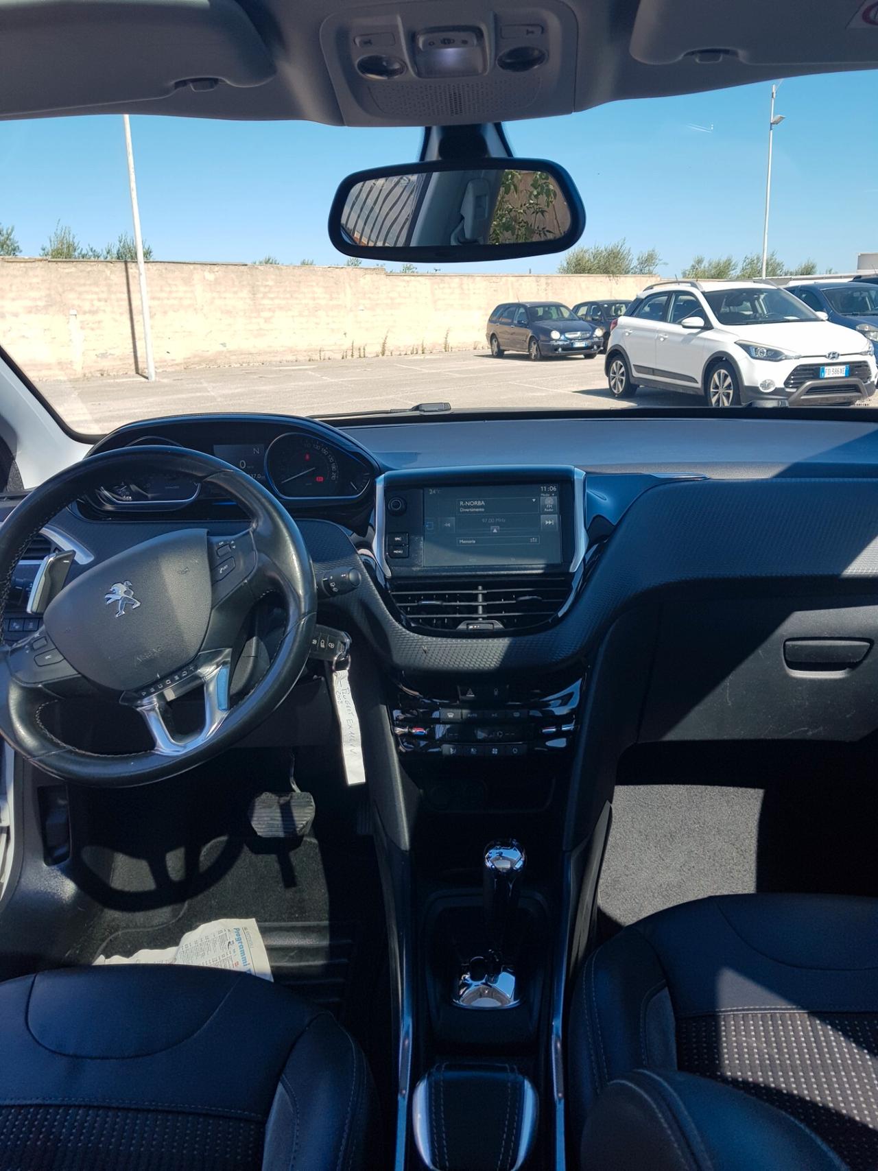 Peugeot 2008 PureTech 82 ETG5 S&S Allure