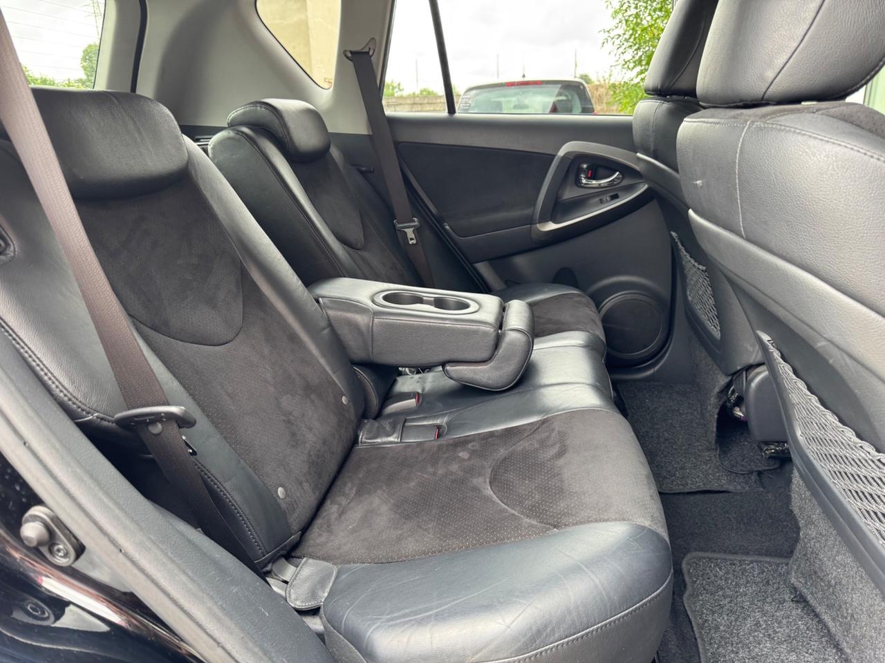 Toyota RAV 4 Crossover 2.2 D-4D 150 CV Lounge