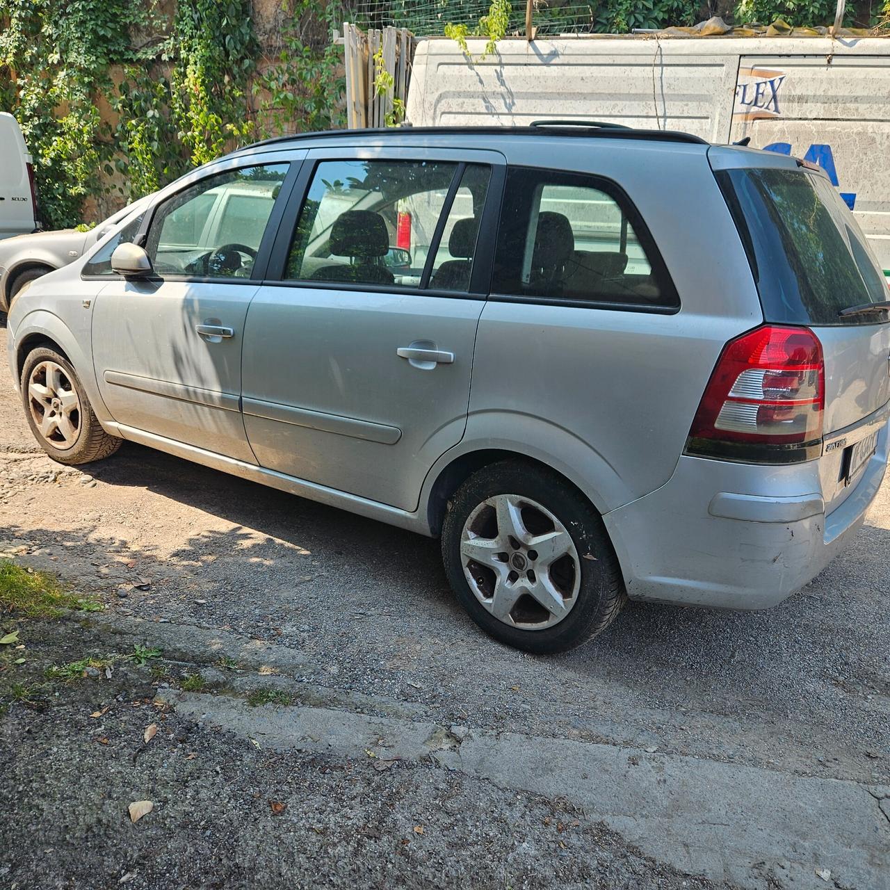 Opel Zafira 1.9 CDTI 120CV Enjoy