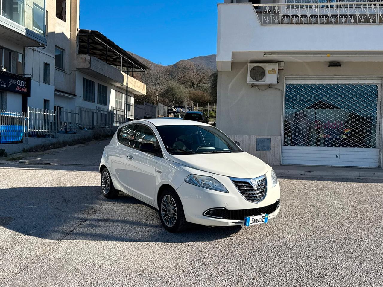 Lancia Ypsilon 1.2 69 CV 5 porte GPL Ecochic Gold