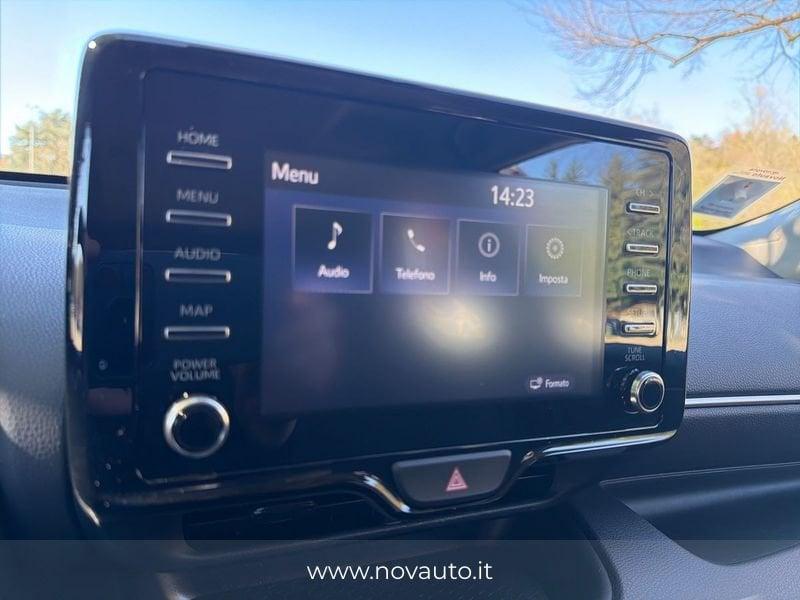 Toyota Yaris Hybrid Trend MY21