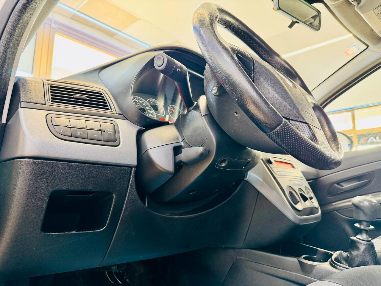 Fiat Grande Punto 1.4 GPL 77Cv Autocarro 5Porte