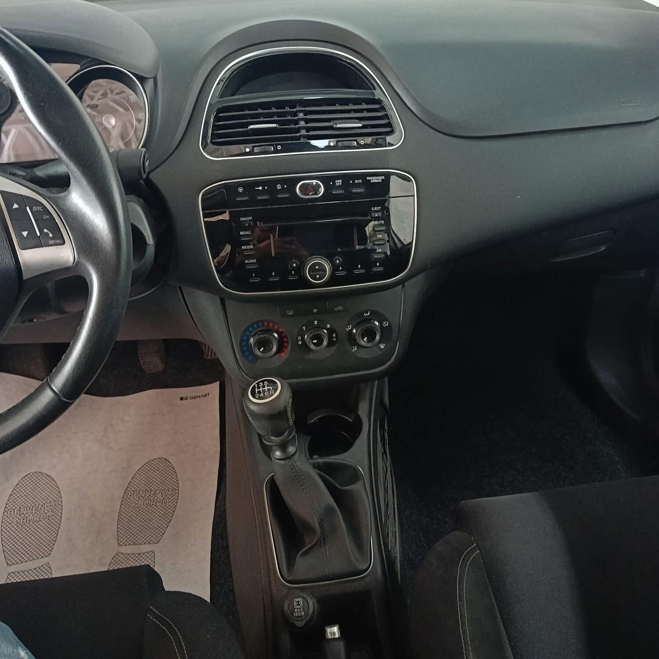 Fiat Punto 0.9 BENZINA LOUNGE
