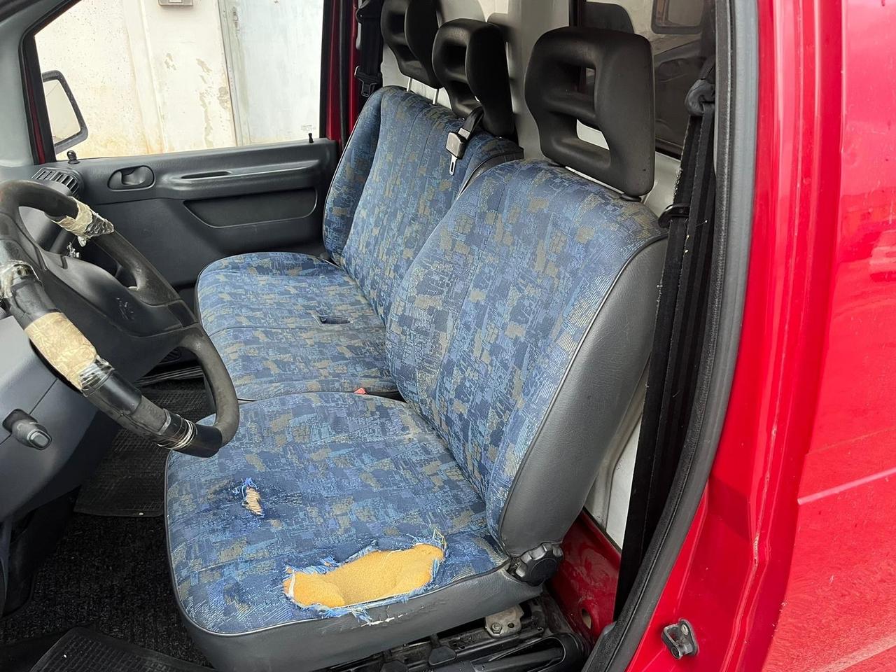 Peugeot Expert 220C 1.9 TD