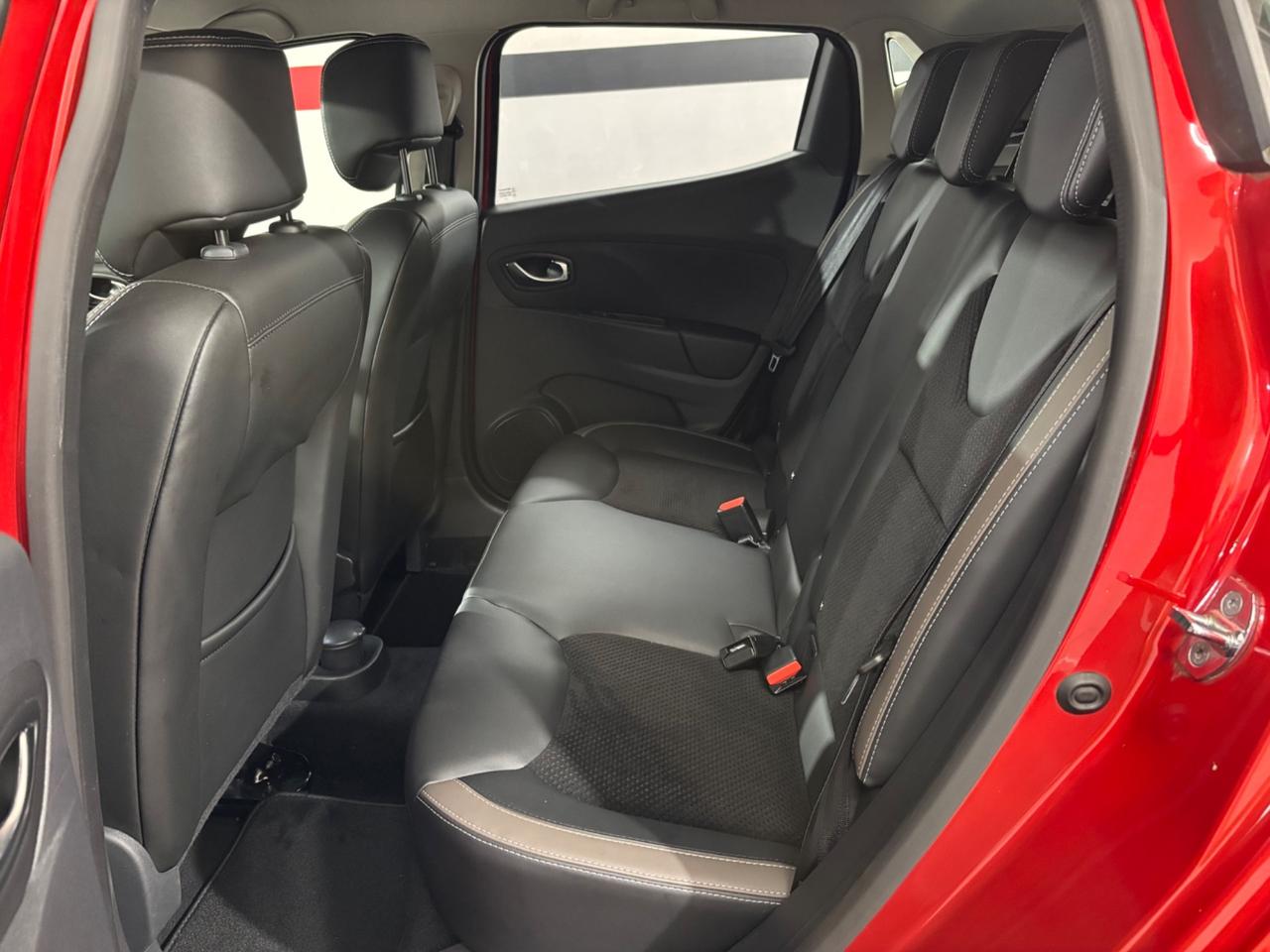 Renault Clio TCe 120CV Start&Stop 5 porte Energy Intens