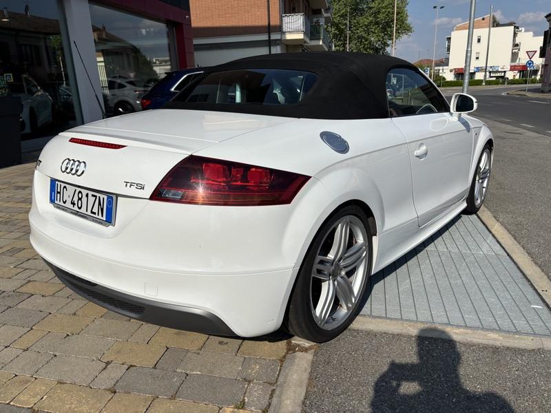 Audi TT Coupe Cabrio 1.8 S-line tfsi XENO-NAVI-19"