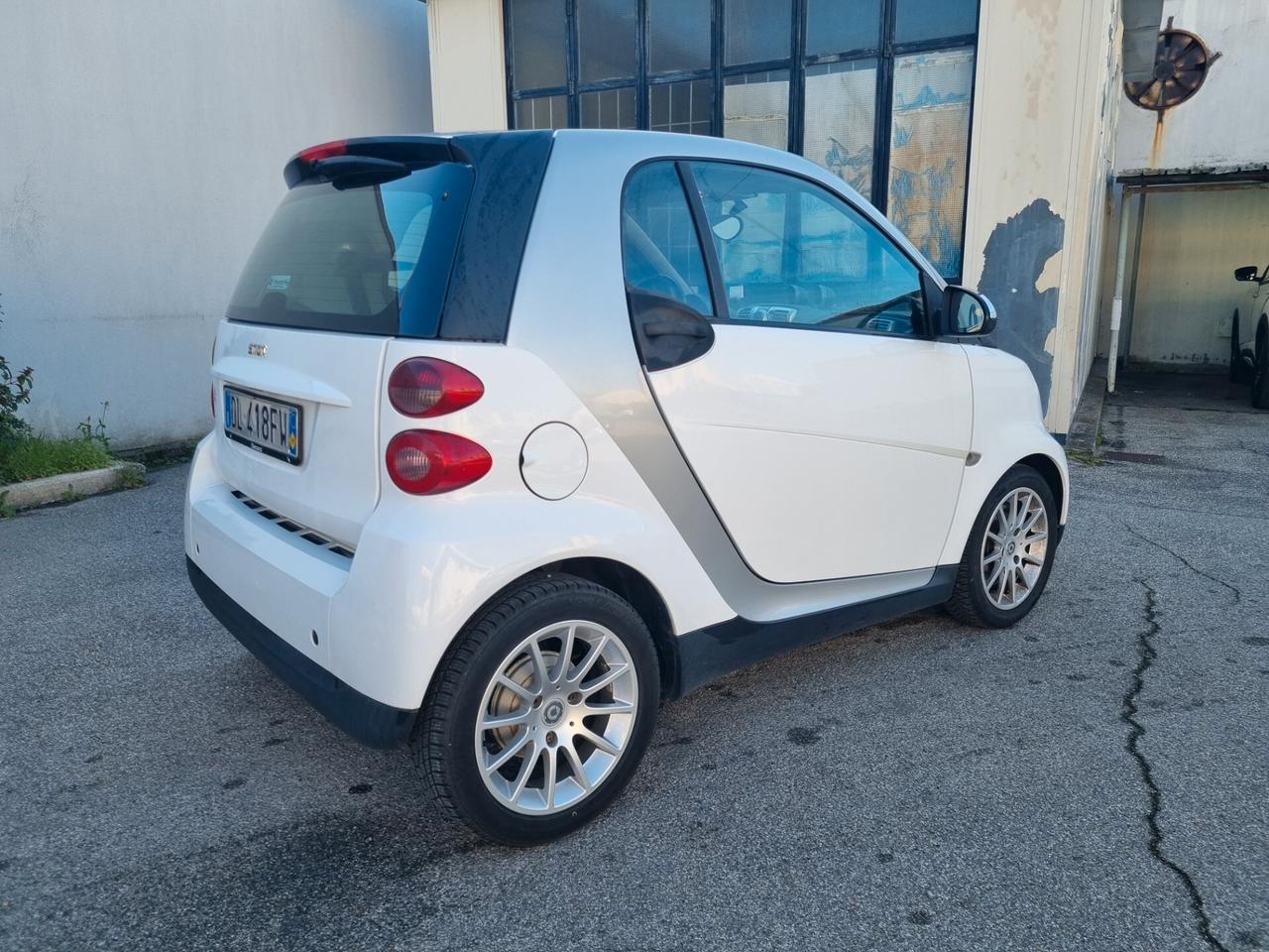 Smart ForTwo 1000 52 kW coupé pulse