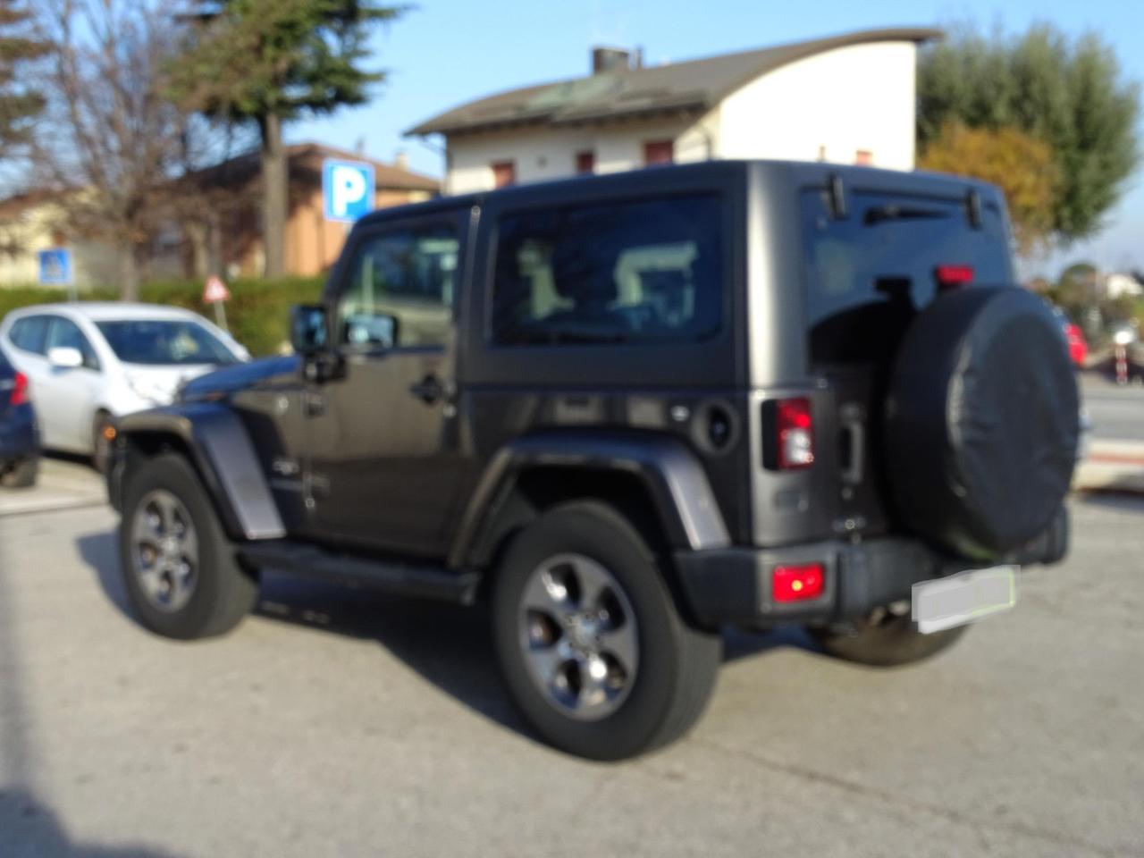 Jeep Wrangler 2.8 CRD DPF Sahara 4x4 automatic