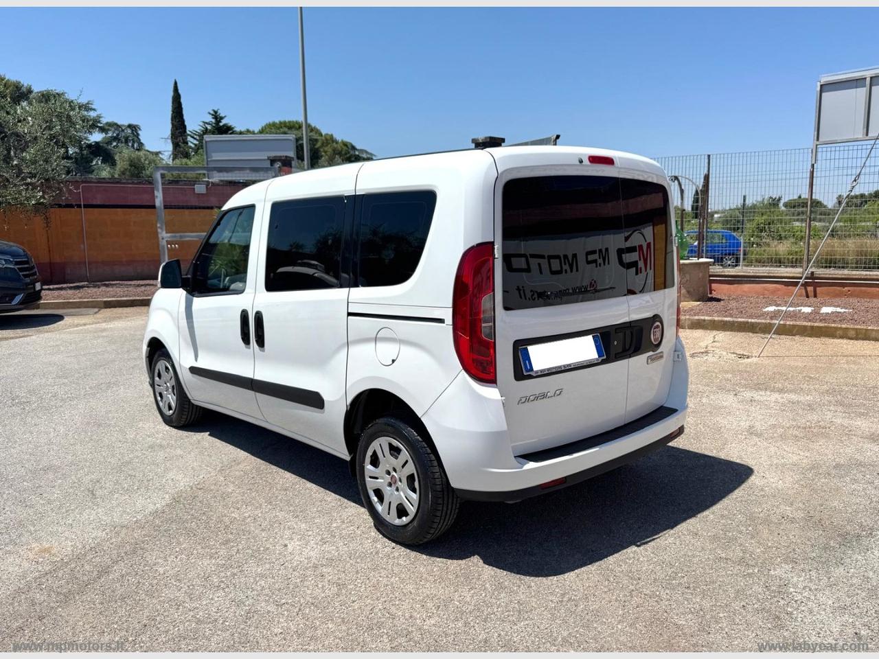 DOBLO COMBI LOUNGE 1.6 MJ 105CV AUTOCARRO