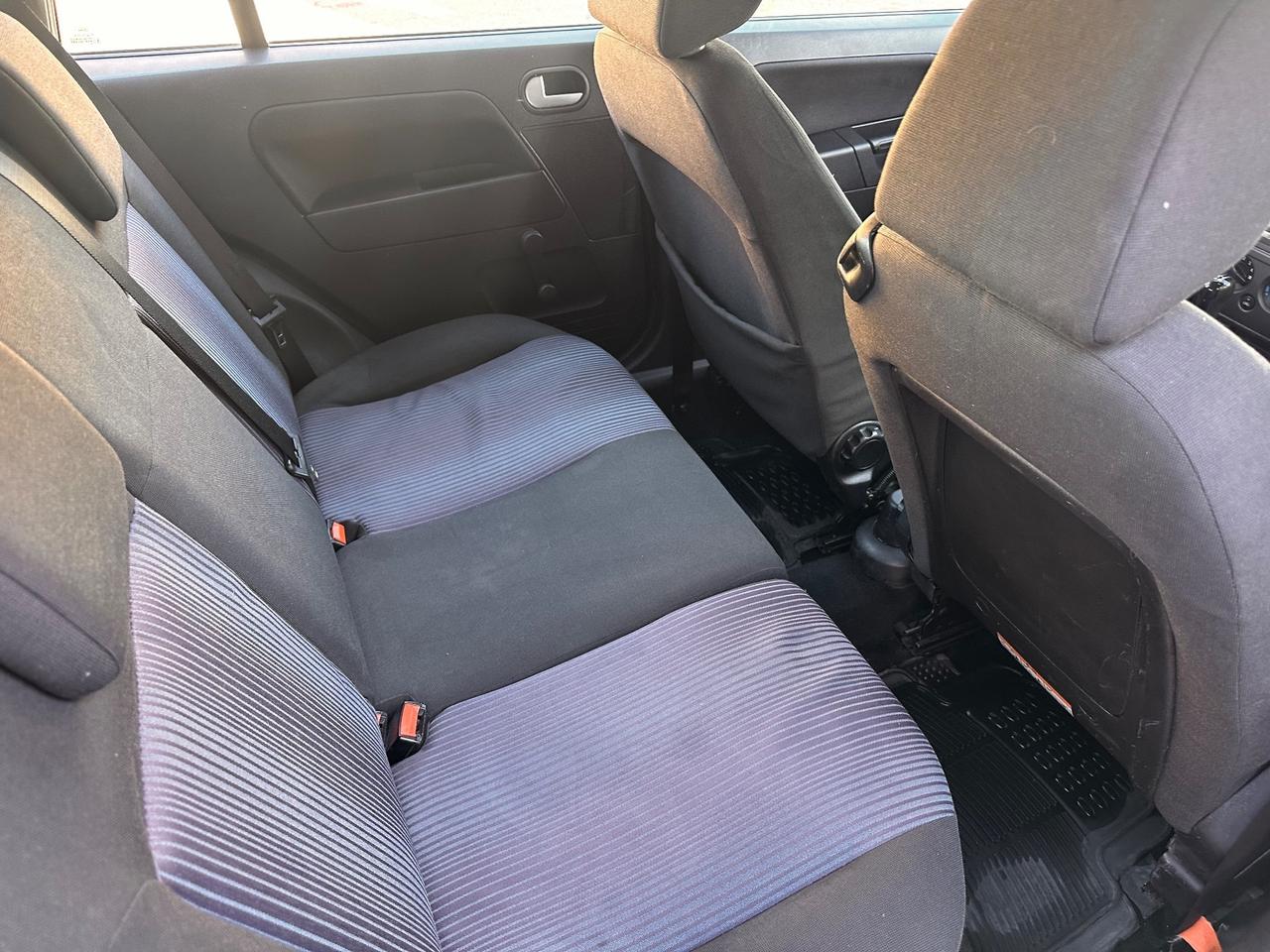 Ford Fusion 1.4 16V 5p. Collection