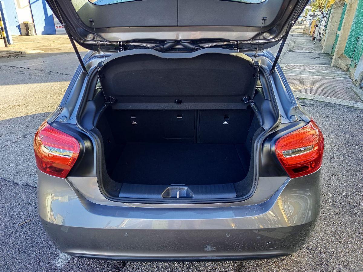 MERCEDES A180 CDI Blueefficiency Business 11/2016