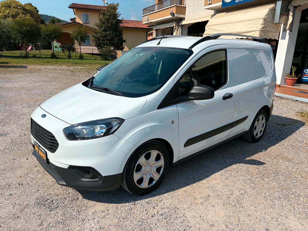 Ford Transit Courier 1.5 TDCi 75CV Van Trend