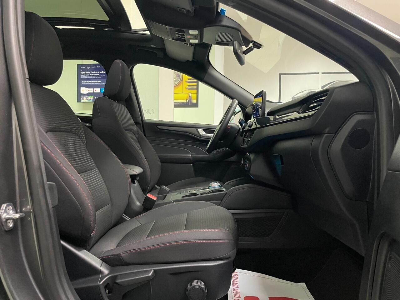 Ford Kuga ST-Line / 2.5 Full Hybrid 190 CV / 2022 / Full Optional