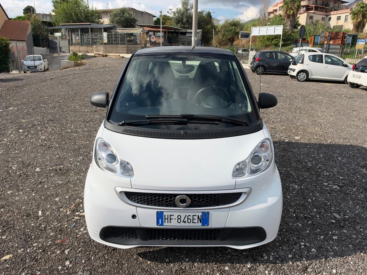 Smart ForTwo 1000 52 kW MHD coupé passion