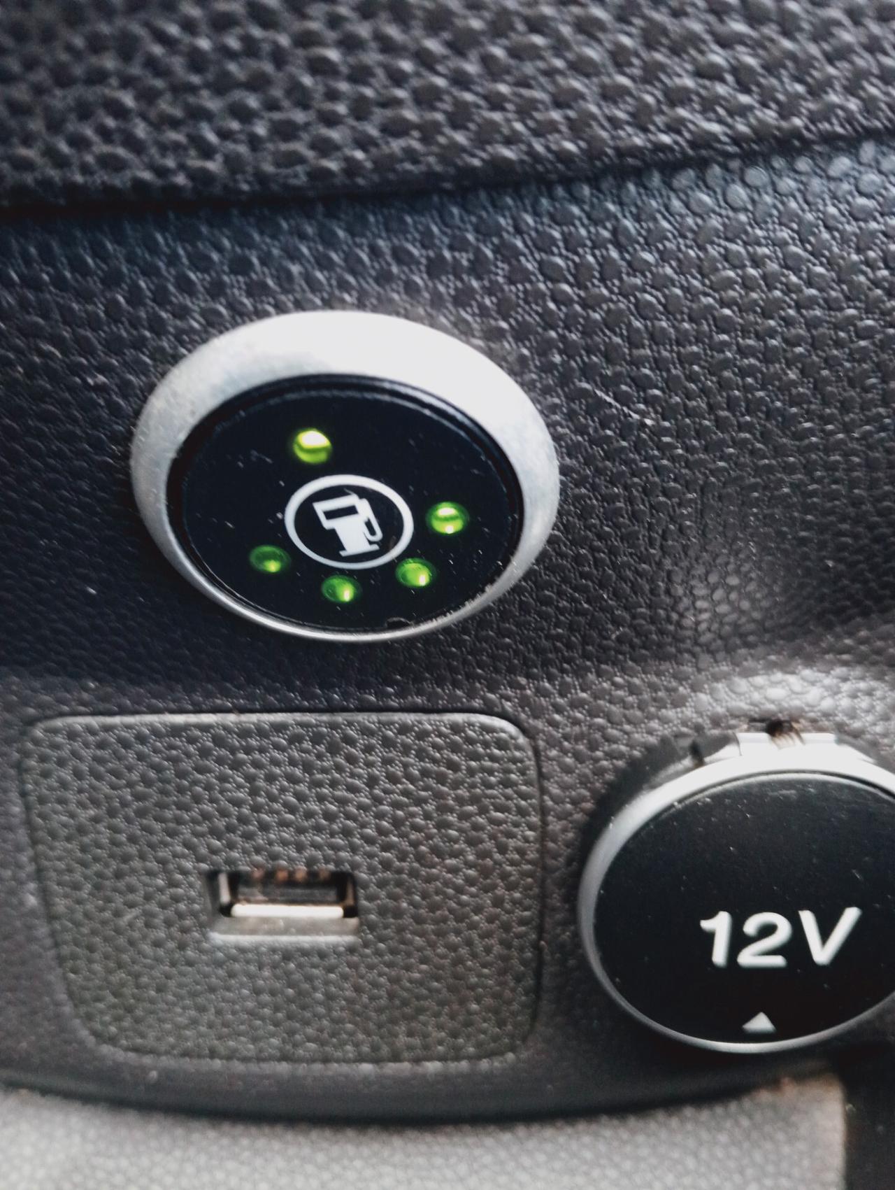 Ford Fiesta 1.4 3p. Bz.- GPL Titanium