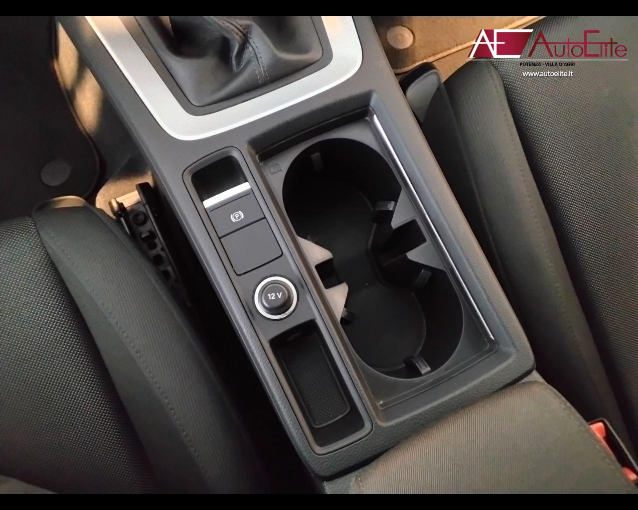AUDI Q3 35 TDI quattro Business Advanced