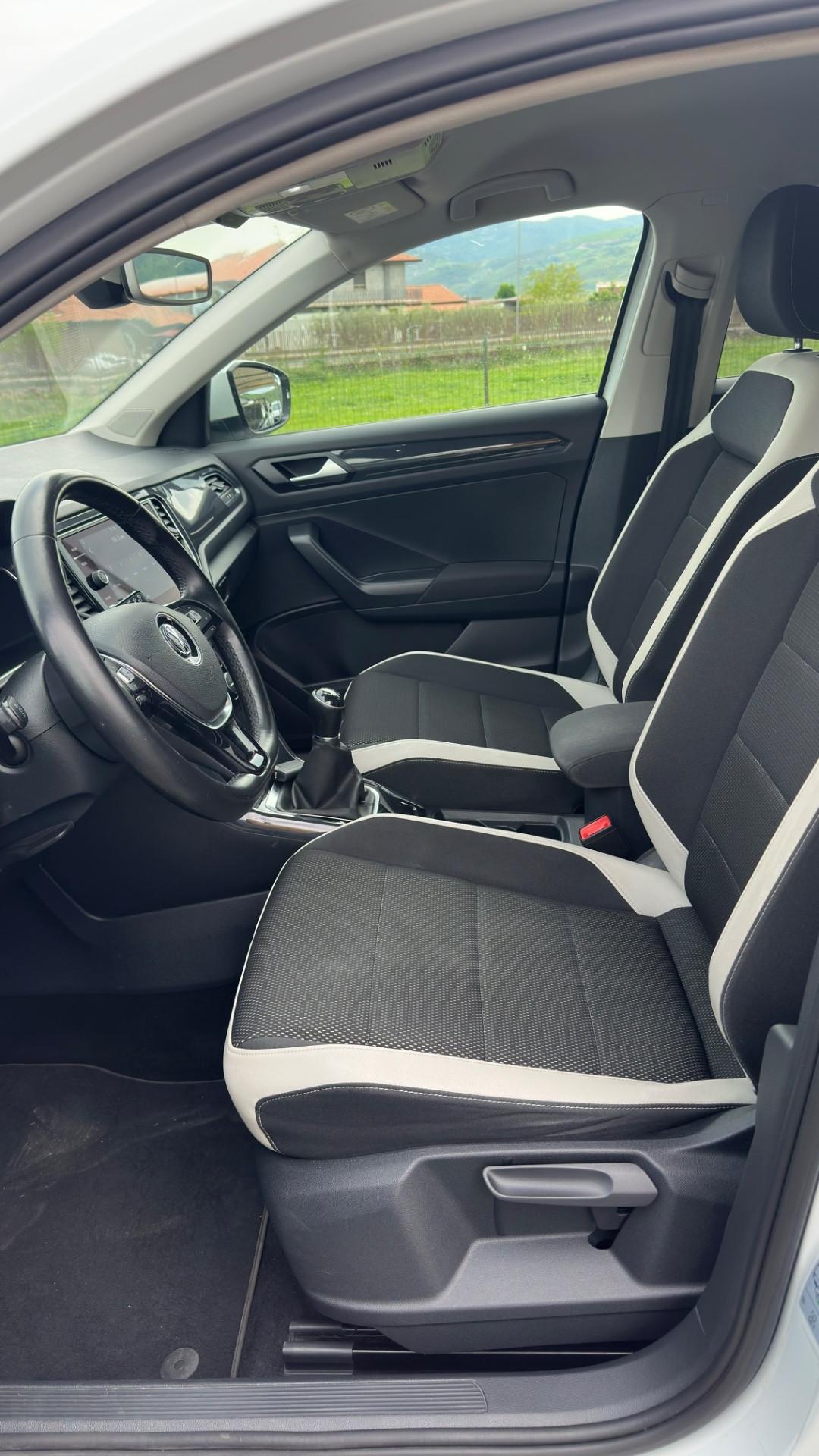 Volkswagen T-Roc 1.6 TDI SCR Advanced BlueMotion Technology