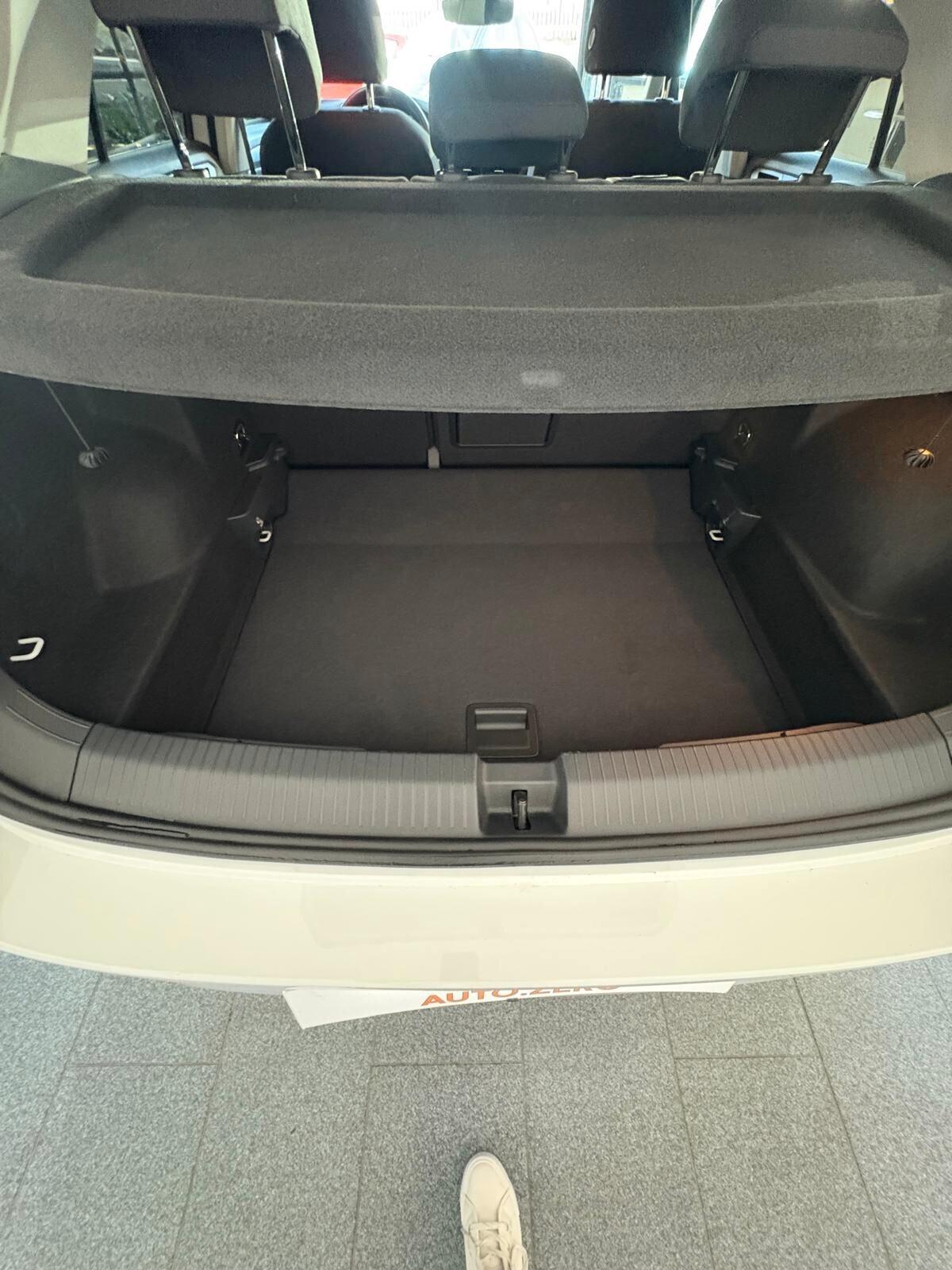 Volkswagen T-Roc 2.0 TDI SCR R-Line