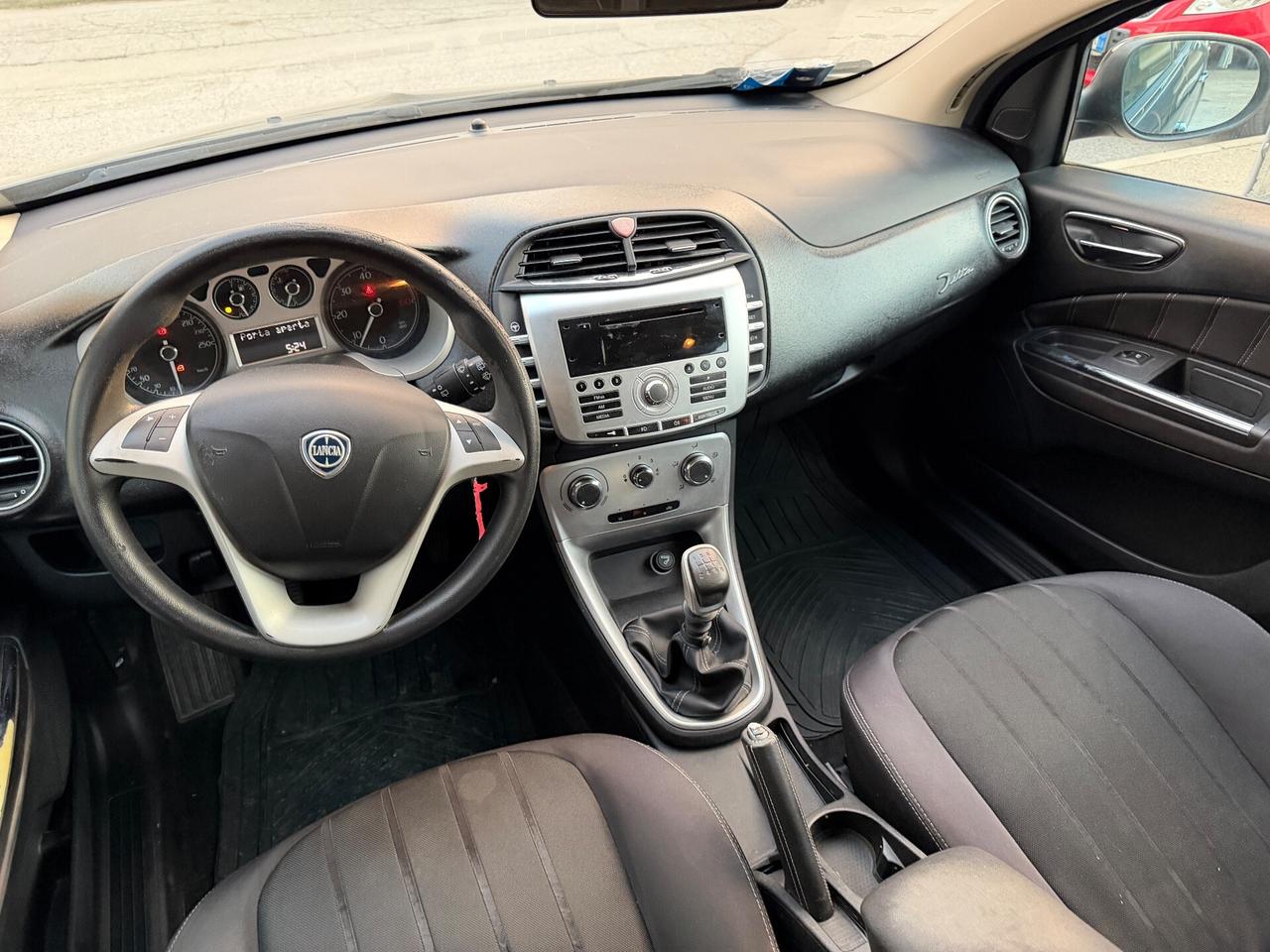 Lancia Delta 1.6 MJT DPF Argento