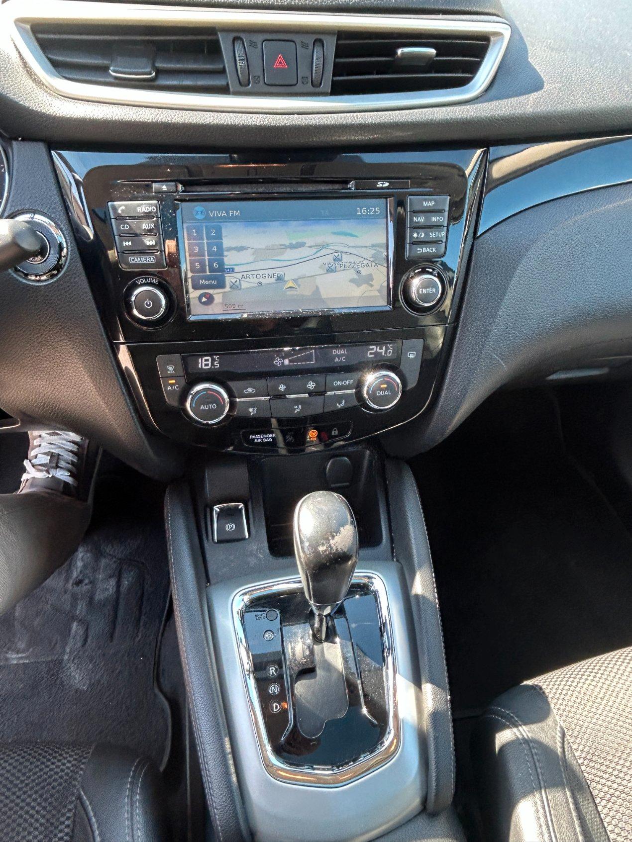 Nissan Qashqai 1.6 dci Tekna 2wd 130cv xtronic