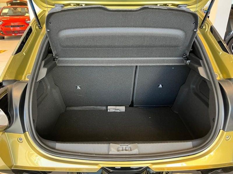 Lancia Ypsilon Ypsilon Hybrid e-DCT LX