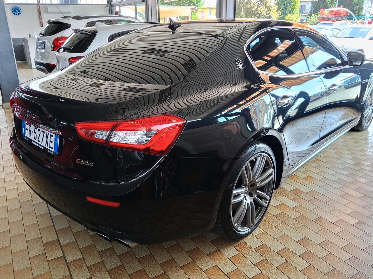 Maserati Ghibli V6 430 CV Q4 Granlusso