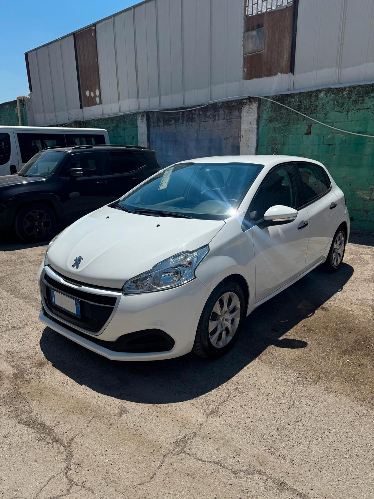 Peugeot 208 I Serie PureTech 68 5P Active
