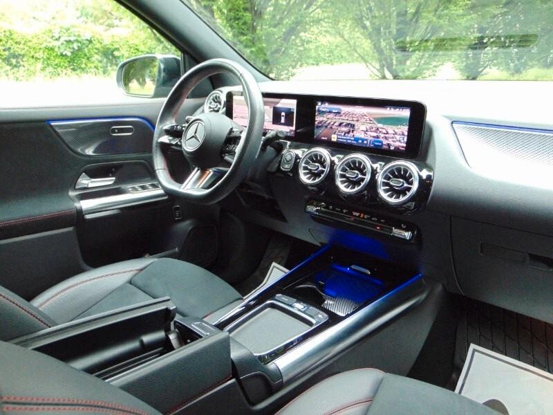 MERCEDES GLA (H247) GLA 180 Automatic ...