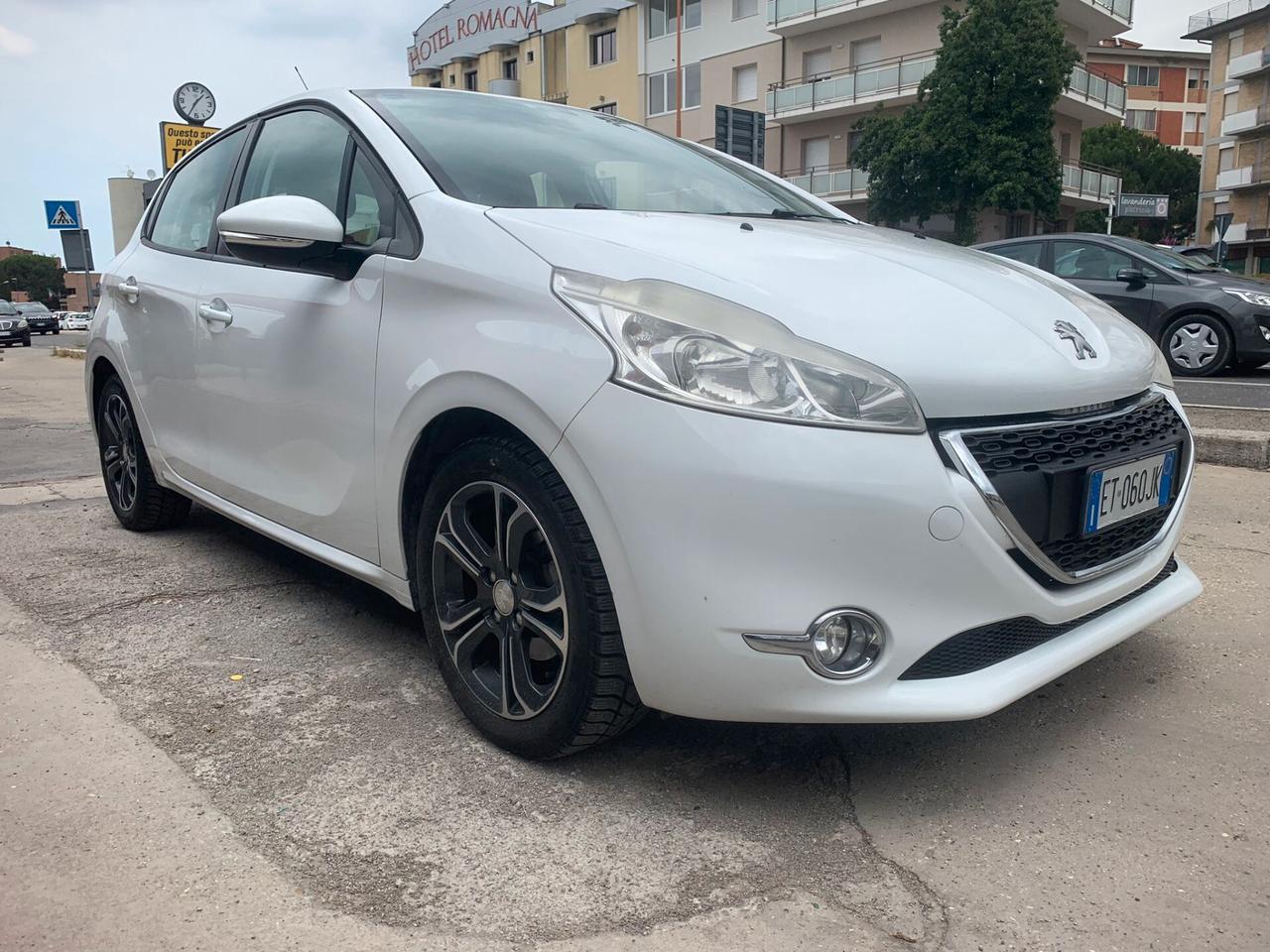 Peugeot 208 1.4 VTi 95 CV 5p. GPL Active