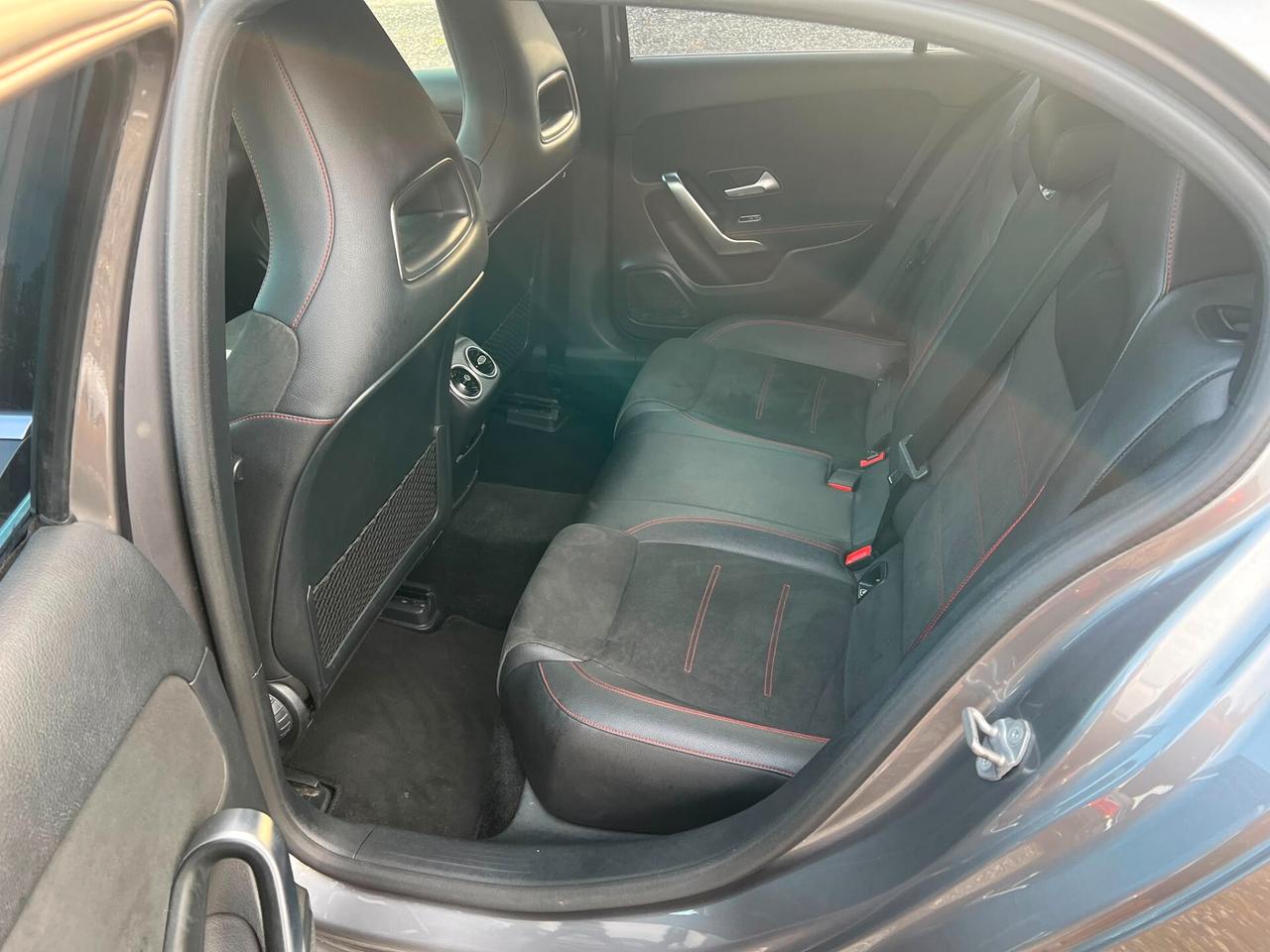 Mercedes-benz A 180 d Automatic Business Extra