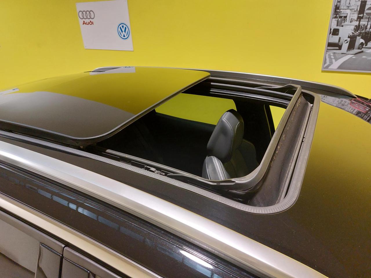 Peugeot 3008 3008 1.6 GT LINE 180CV EAT8 TETTO