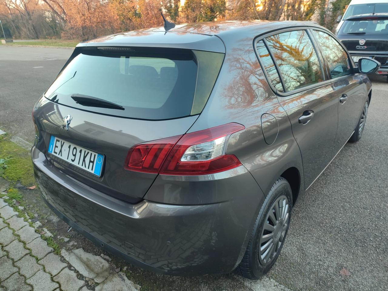 PEUGEOT 308 DEL 2014 TURBO BENZINA EURO6B 8GOMME