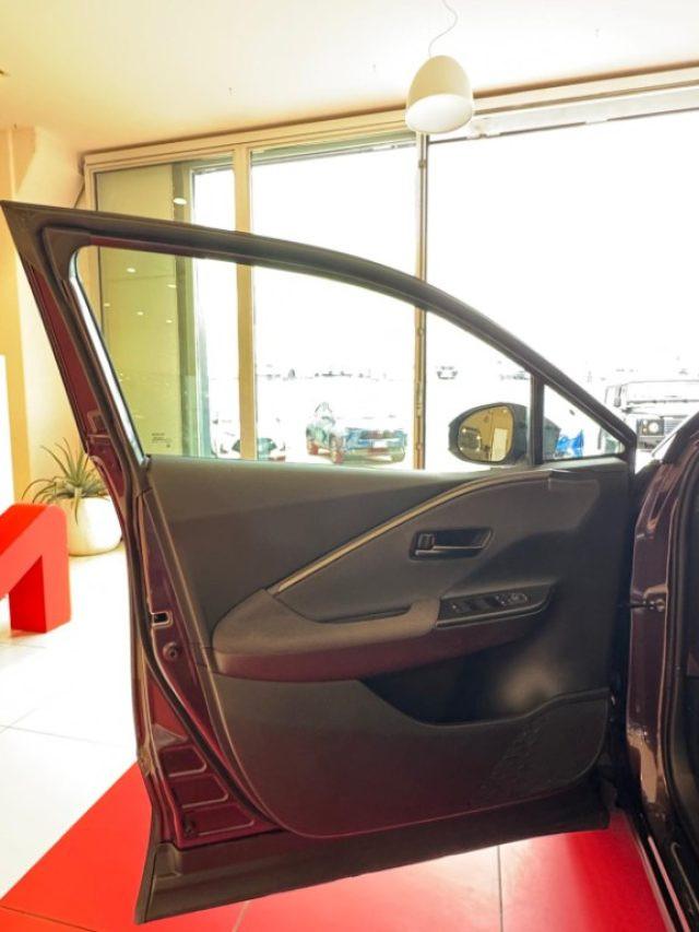 TOYOTA C-HR 1.8 HV Trend