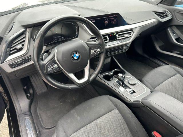 BMW 120 i 5p. Business Advantage