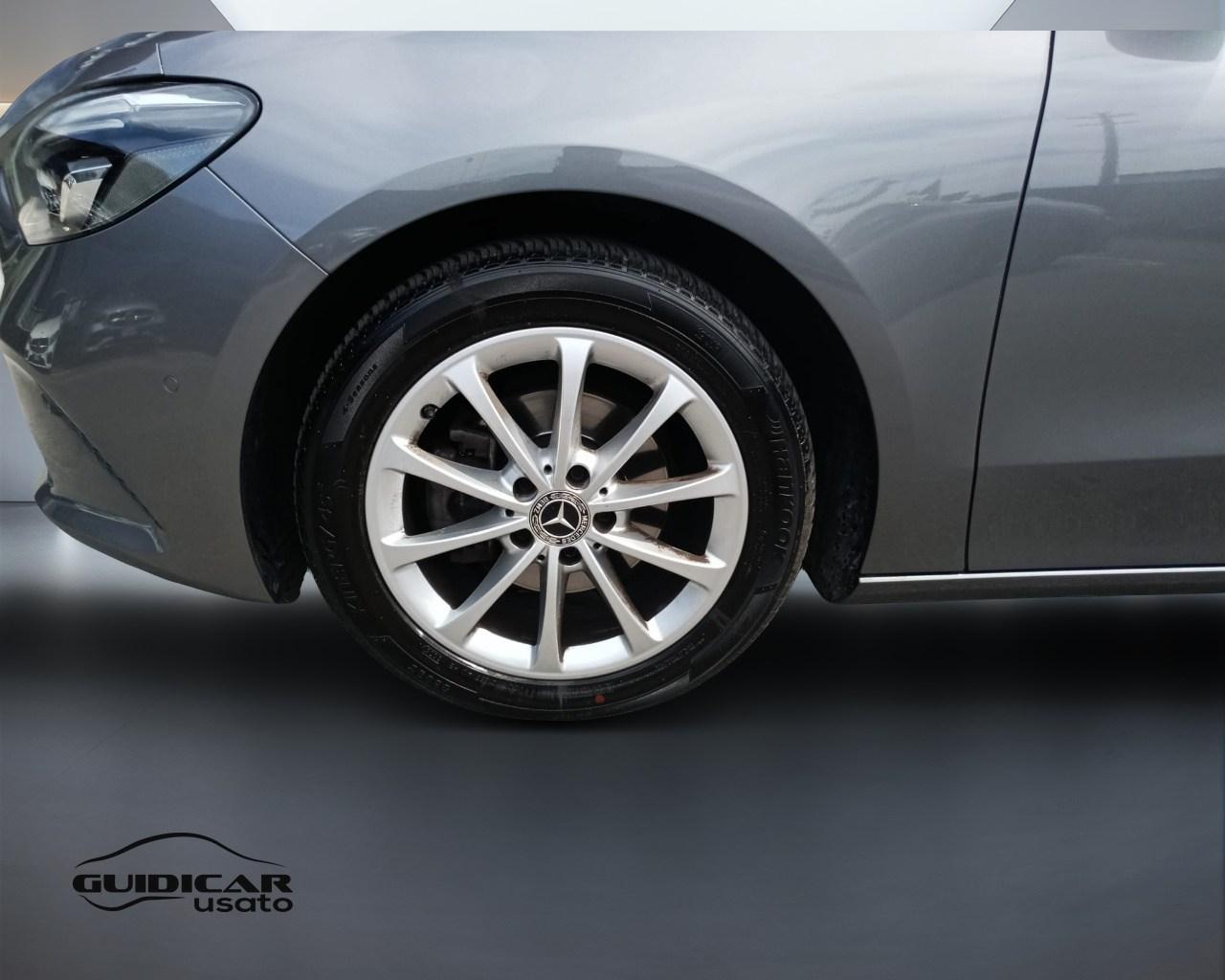 Mercedes-Benz Classe B - W247 2018 - B 180 d Sport Plus auto