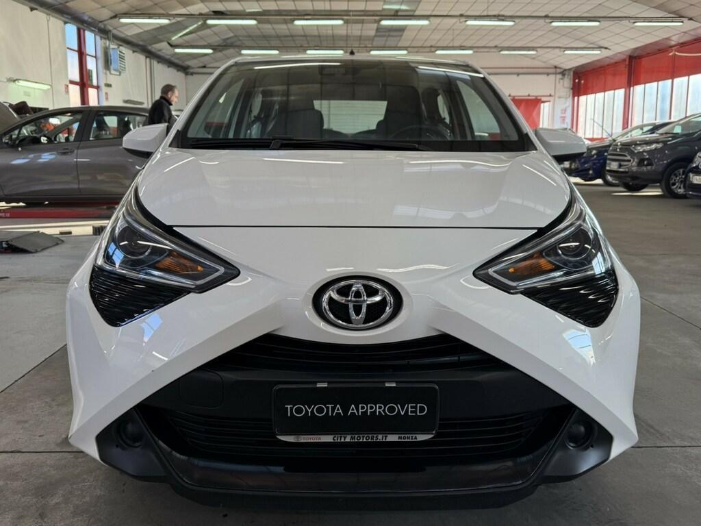 Toyota Aygo 5 Porte 1.0 VVT-i x-play