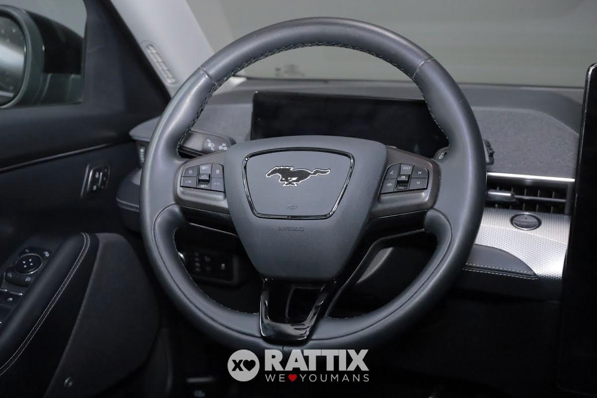 Ford Mustang Mach-E motore elettrico standard range 269CV RWD Auto + tetto panoramico