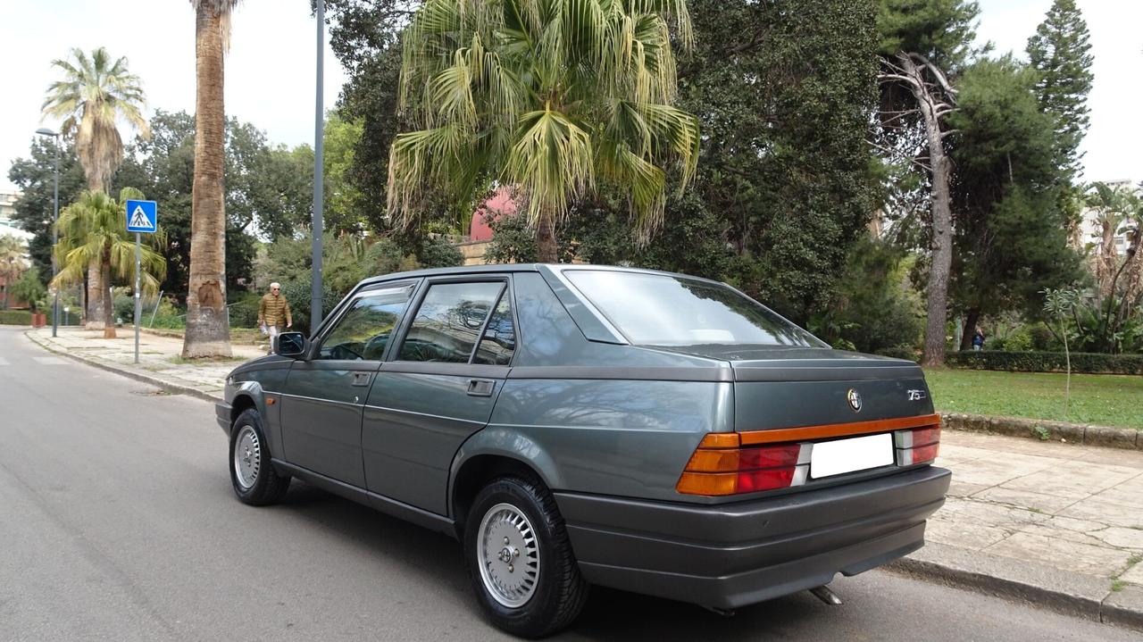 Alfa Romeo 75 1.8 120 CV carburatori