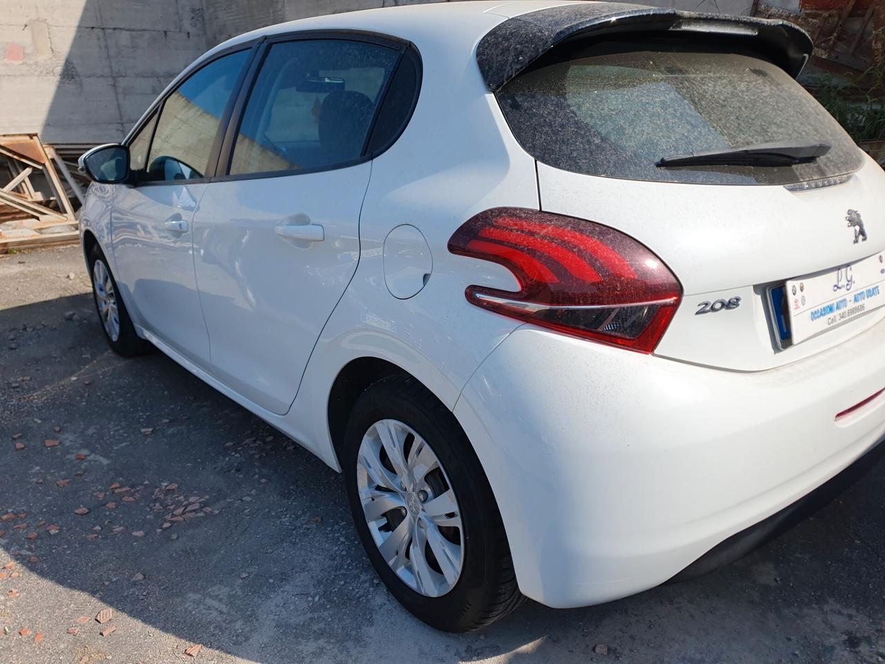 Peugeot 208 BlueHDi 75 5 porte Allure anno 2017