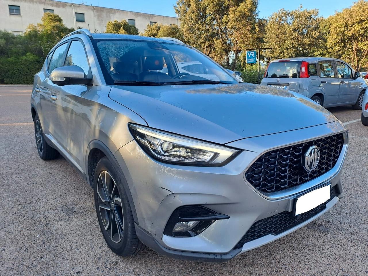 Mg ZS LUXURY PASSAGGIO INCLUSO