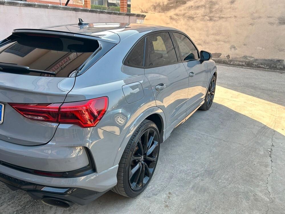 Audi Q3 RS Q3 SPB quattro S tronic