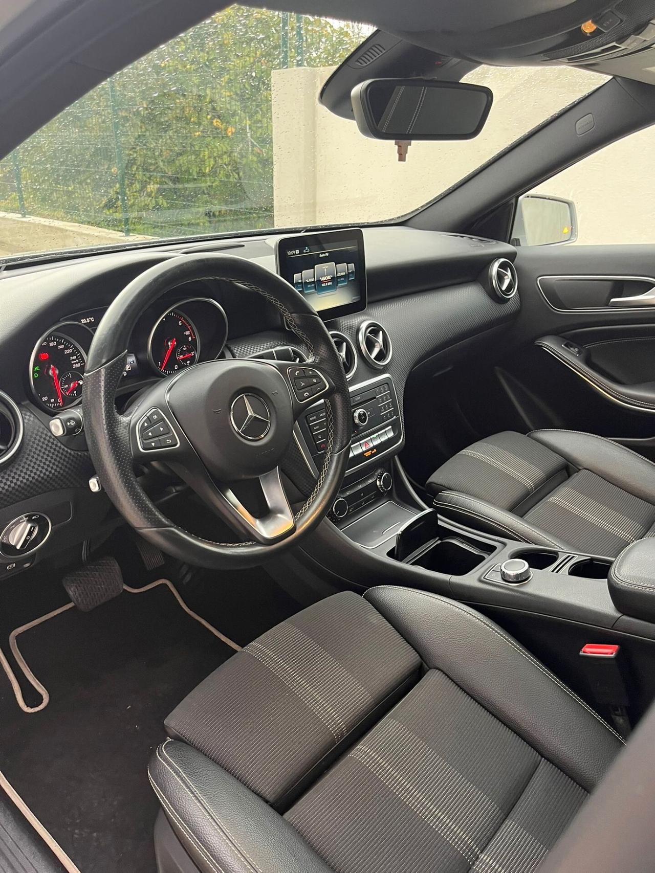 Mercedes-benz A 180 d Automatic Sport