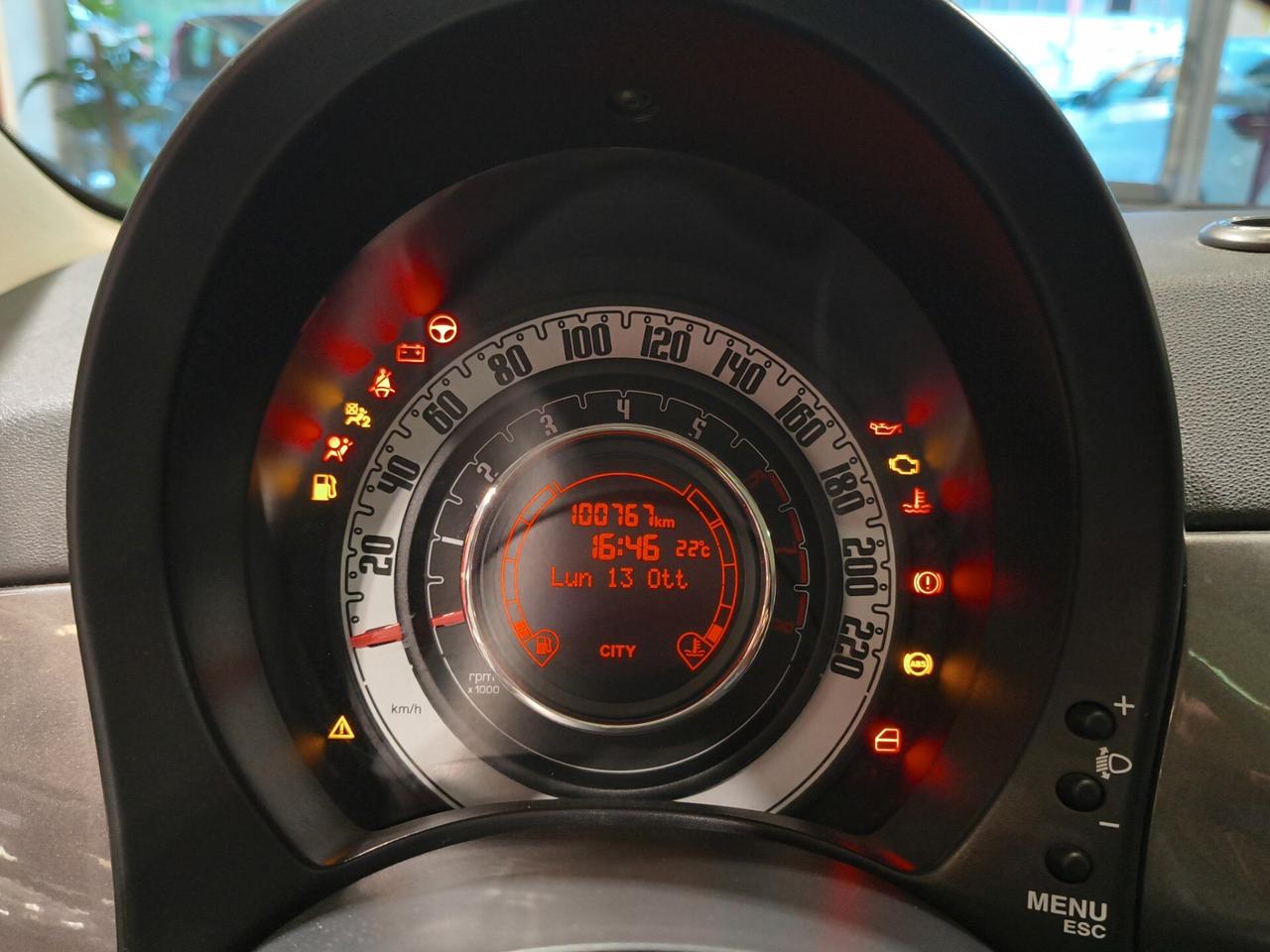 Fiat 500 1.2 Lounge solo 99.000 km
