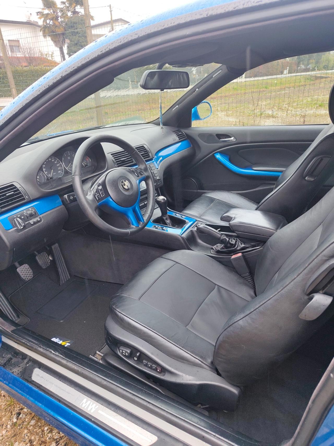 Bmw 318Ci REPLICA M3 GTR