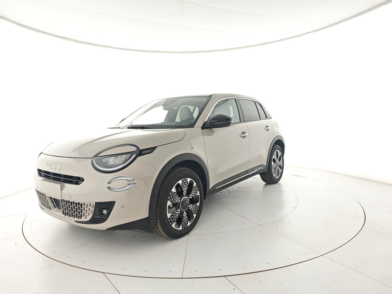 Fiat 600 Hybrid 100 CV DCT MHEV La Prima