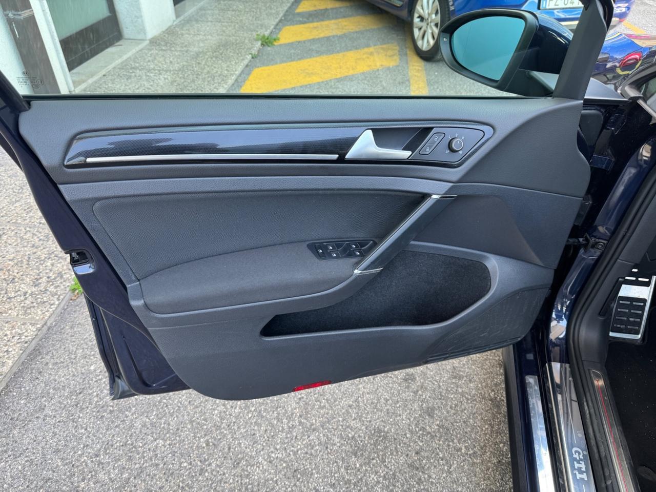 Volkswagen Golf GTI 2.0 TSI 5p. 2015