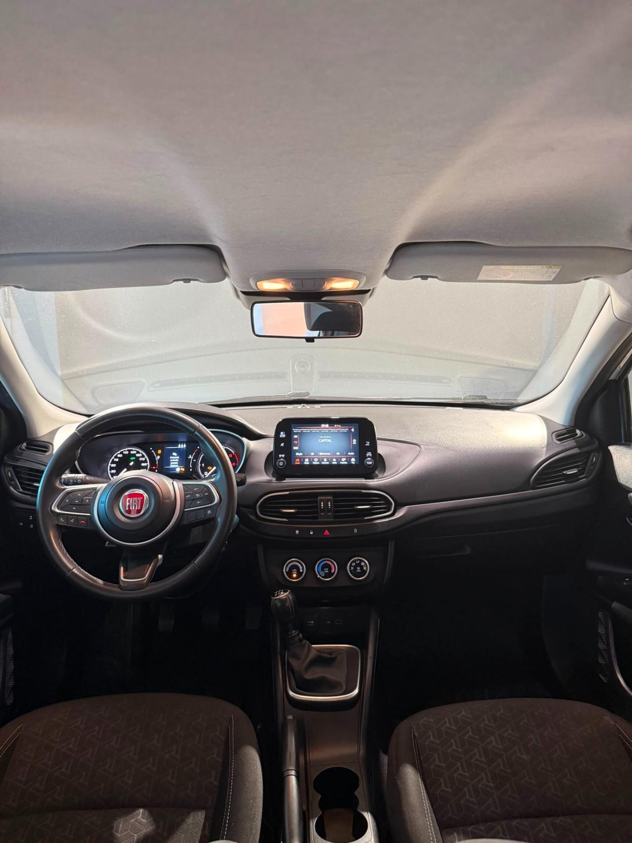 Fiat Tipo 1.6 Mjt S&S 5 porte Cross