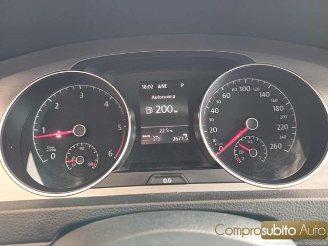 VOLKSWAGEN Golf Variant 1.6 TDI 110 CV DSG Business BlueMotion Tech.
